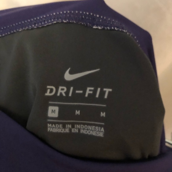 University of Washington running shorts - Picture 6 of 6